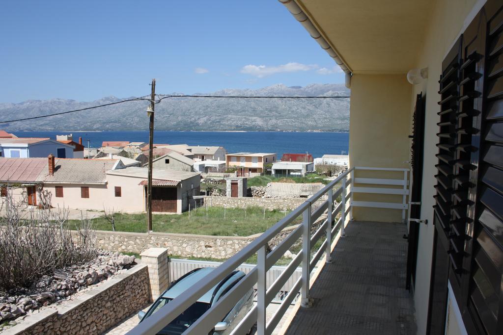 Kuca Za Odmor Laura Apartment Ražanac Exterior foto